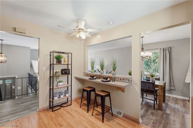 8420 Columbia Road, Olmsted Falls, OH 44138