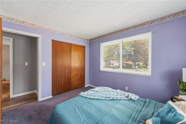 8420 Columbia Road, Olmsted Falls, OH 44138