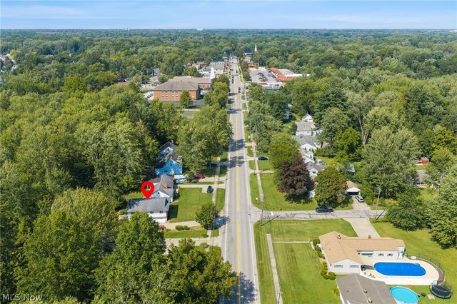 8420 Columbia Road, Olmsted Falls, OH 44138