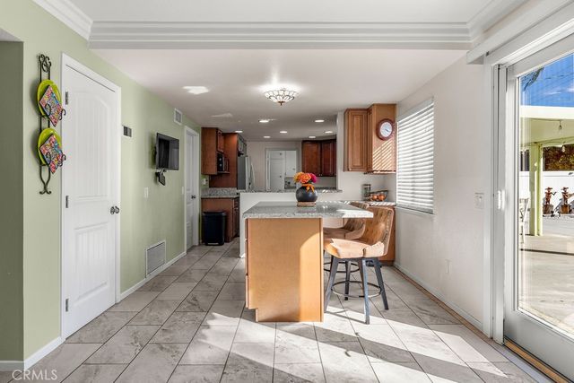 5444 Peacock Lane, Riverside, CA 92505