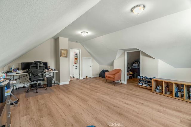 5444 Peacock Lane, Riverside, CA 92505