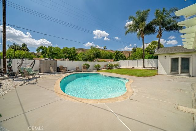 5444 Peacock Lane, Riverside, CA 92505