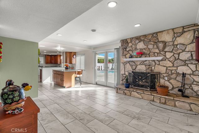 5444 Peacock Lane, Riverside, CA 92505