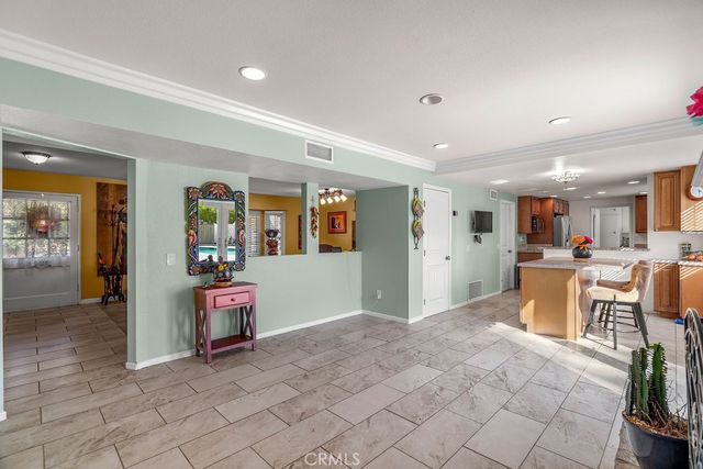 5444 Peacock Lane, Riverside, CA 92505