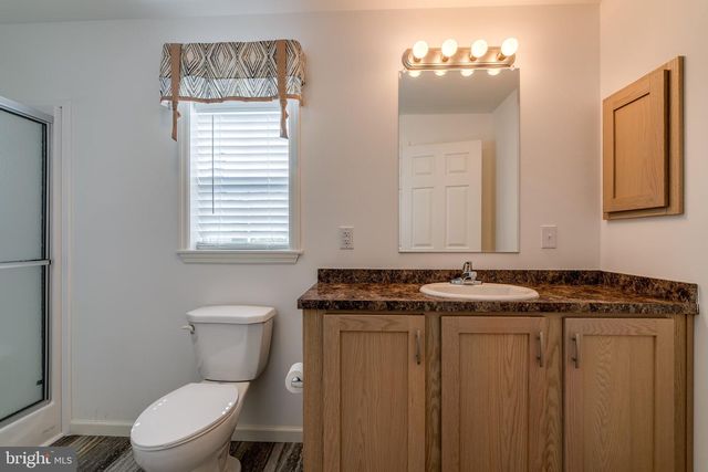 426 EASTWOOD LN, Lancaster, PA 17601