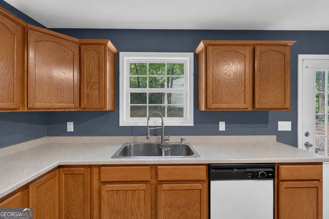 3548 Lakeview Drive, Gainesville, GA 30501