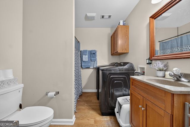 3548 Lakeview Drive, Gainesville, GA 30501