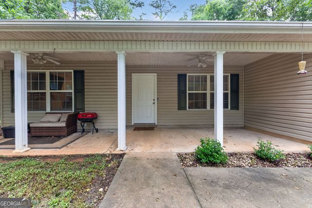 3548 Lakeview Drive, Gainesville, GA 30501