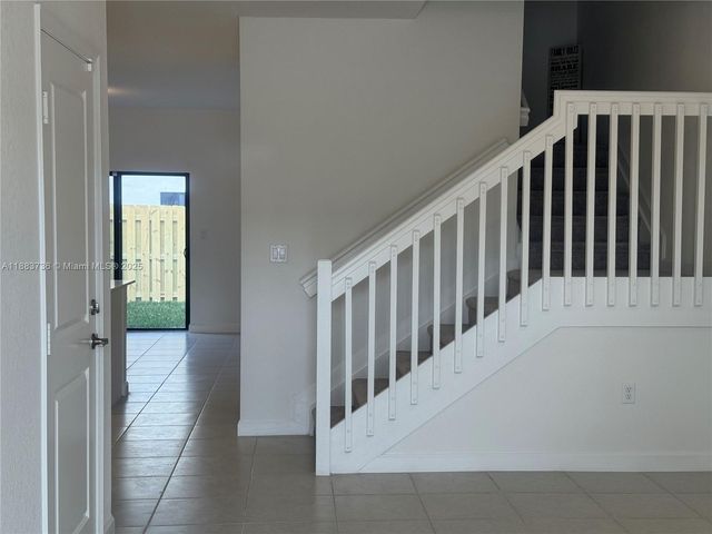 12915 SW 231st Ter -, Miami, FL 33170