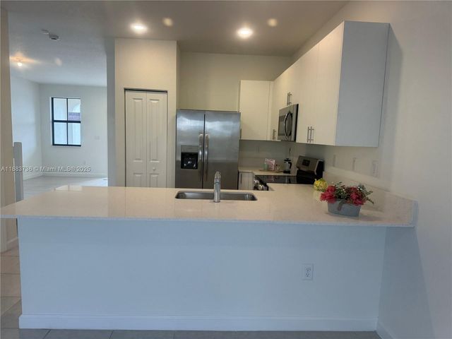 12915 SW 231st Ter -, Miami, FL 33170