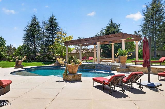 3262 Calle De Marejada, Camarillo, CA 93010