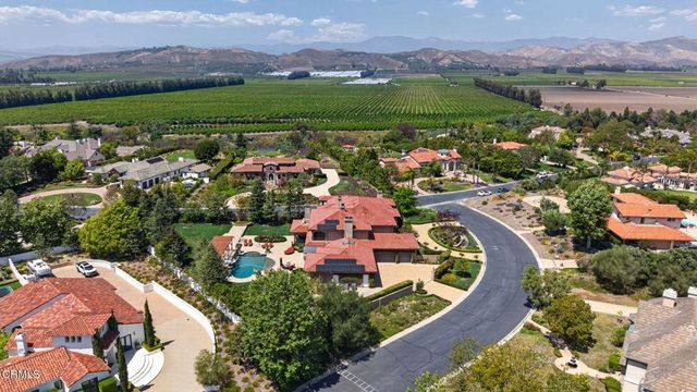 3262 Calle De Marejada, Camarillo, CA 93010