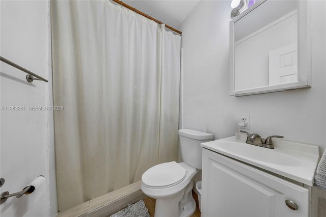 10610 NE 11th Ave, Miami Shores, FL 33138