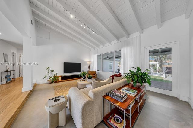 10610 NE 11th Ave, Miami Shores, FL 33138