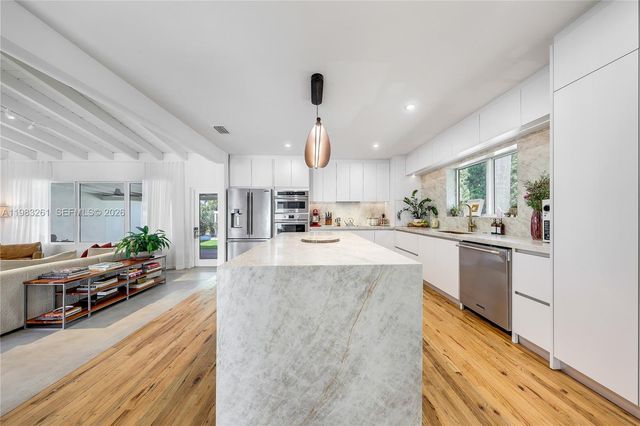 10610 NE 11th Ave, Miami Shores, FL 33138