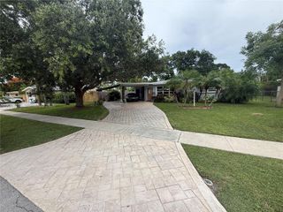 1232 SW 1st Ave, Pompano Beach, FL 33060