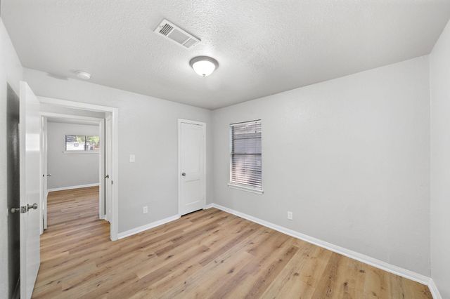 5814 Westover Street, Houston, TX 77033