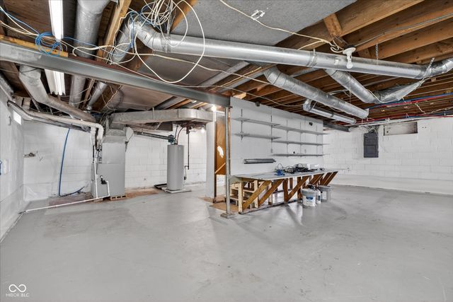 1643 Lawrence Avenue, Indianapolis, IN 46227