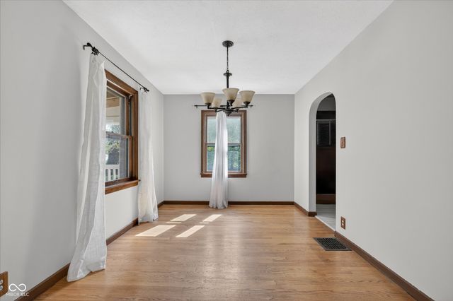 1643 Lawrence Avenue, Indianapolis, IN 46227