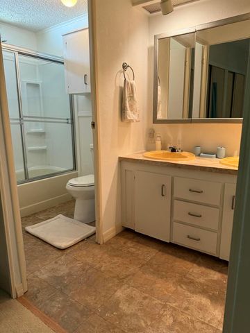 14 Sierra Del Norte, Fort Pierce, FL 34951