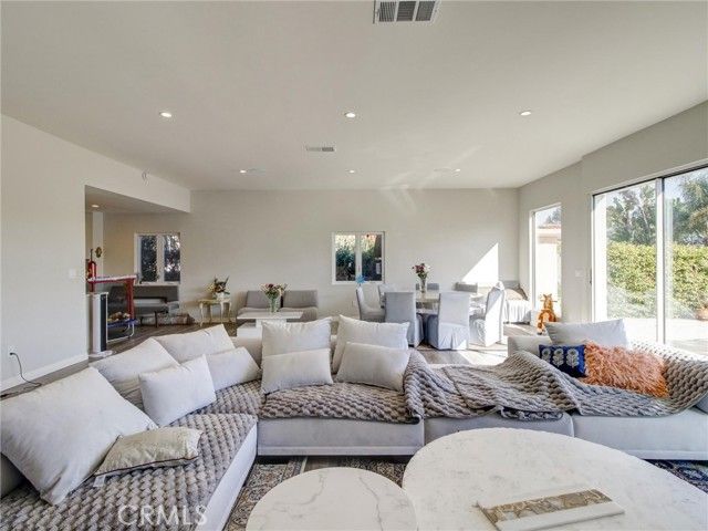 4148 Camino De La Cumbre, Sherman Oaks, CA 91423