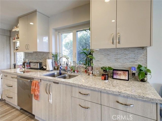 4148 Camino De La Cumbre, Sherman Oaks, CA 91423