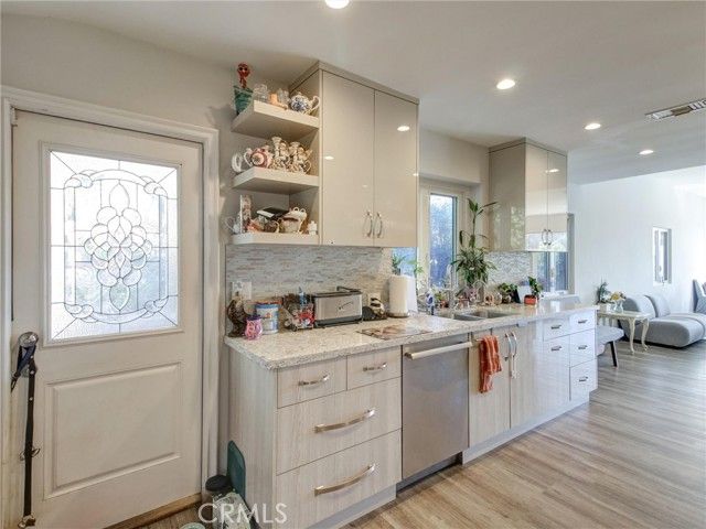 4148 Camino De La Cumbre, Sherman Oaks, CA 91423