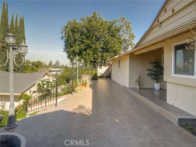 4148 Camino De La Cumbre, Sherman Oaks, CA 91423