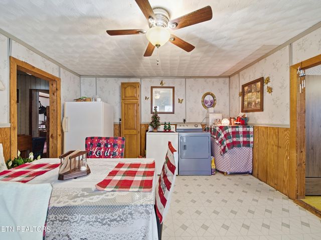 6405 Pine Grove Rd, Knoxville, TN 37914