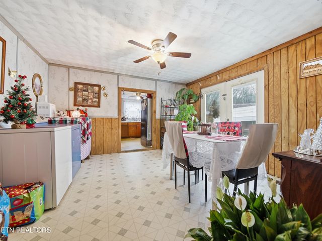 6405 Pine Grove Rd, Knoxville, TN 37914