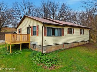 6405 Pine Grove Rd, Knoxville, TN 37914