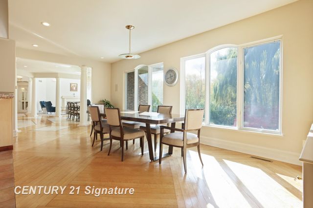 21 Sawmill Creek Trail, Saginaw Twp, MI 48603