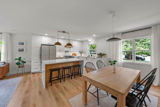 8124 Mount Curve Boulevard, Brooklyn Park, MN 55445