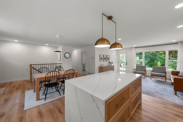 8124 Mount Curve Boulevard, Brooklyn Park, MN 55445