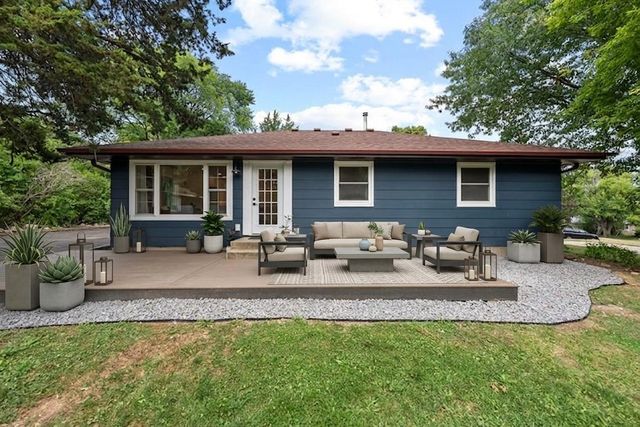 8124 Mount Curve Boulevard, Brooklyn Park, MN 55445