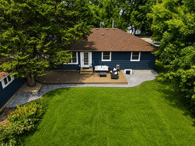 8124 Mount Curve Boulevard, Brooklyn Park, MN 55445