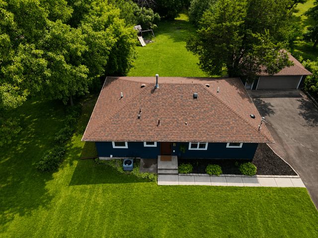 8124 Mount Curve Boulevard, Brooklyn Park, MN 55445