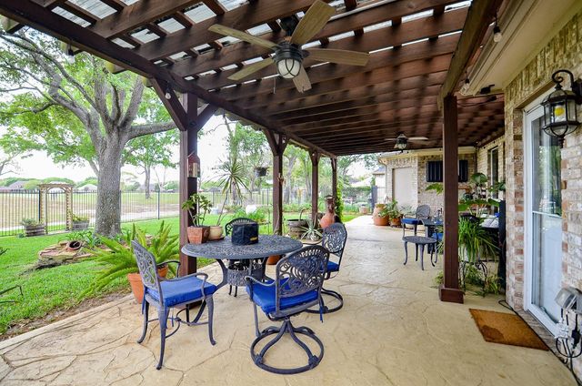 24511 Pelican Hill Drive, Katy, TX 77494