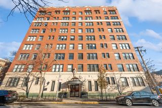 4157 N Clarendon Avenue 304, Chicago, IL 60613