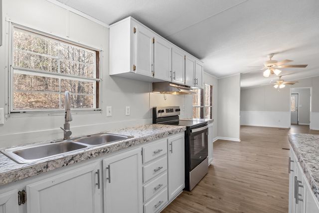 624 Nickletown Rd, Sugar Tree, TN 38380