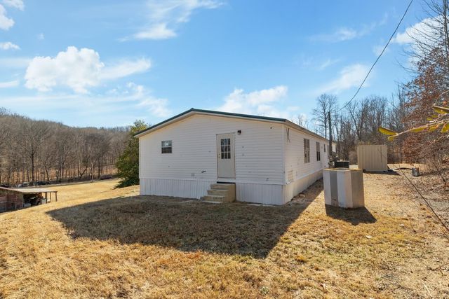 624 Nickletown Rd, Sugar Tree, TN 38380