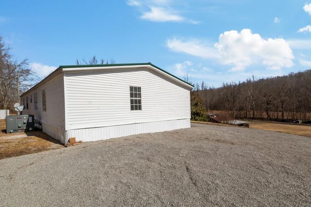 624 Nickletown Rd, Sugar Tree, TN 38380