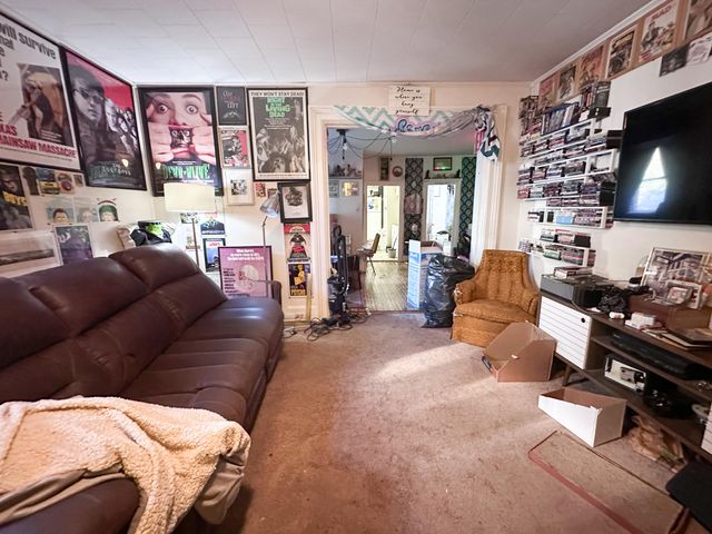 68 Oak Street, Plattsburgh, NY 12901