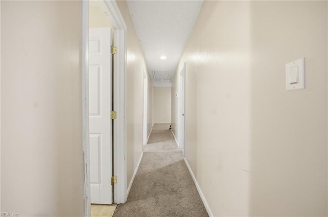 606 Orangewood DR, Virginia Beach, VA 23453