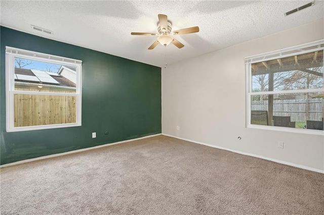 606 Orangewood DR, Virginia Beach, VA 23453