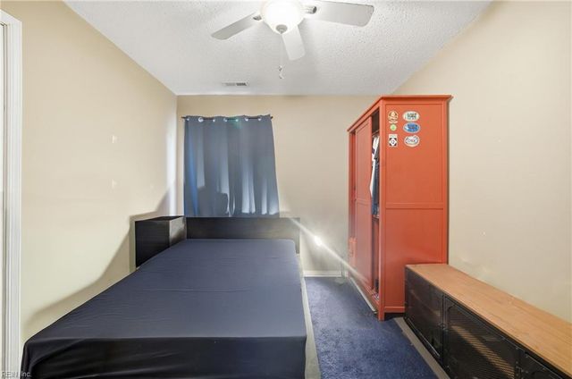 606 Orangewood DR, Virginia Beach, VA 23453