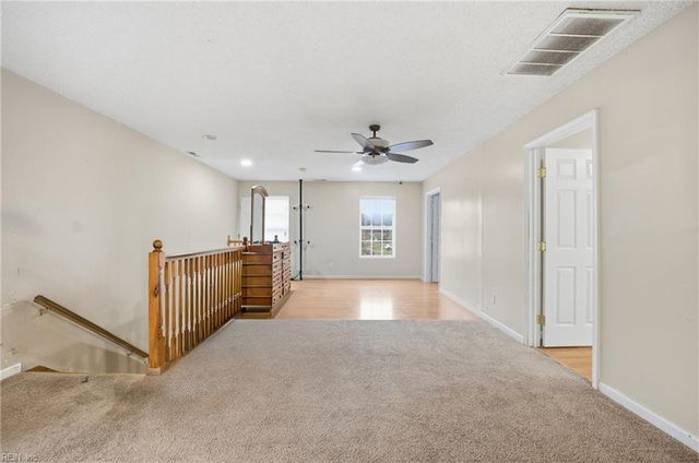 606 Orangewood DR, Virginia Beach, VA 23453