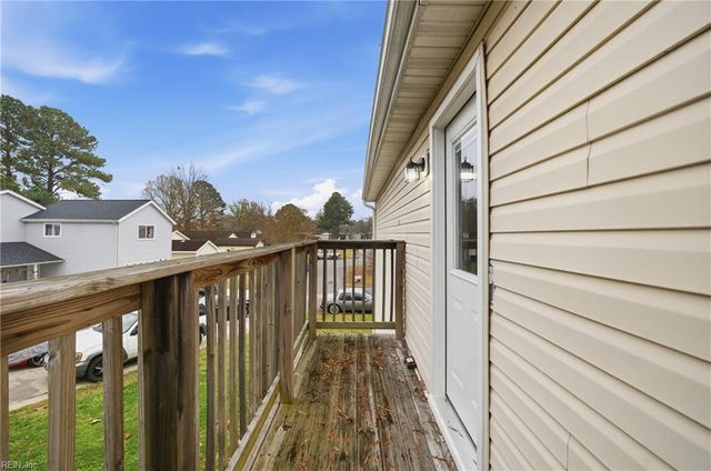 606 Orangewood DR, Virginia Beach, VA 23453