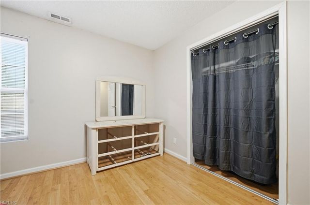 606 Orangewood DR, Virginia Beach, VA 23453