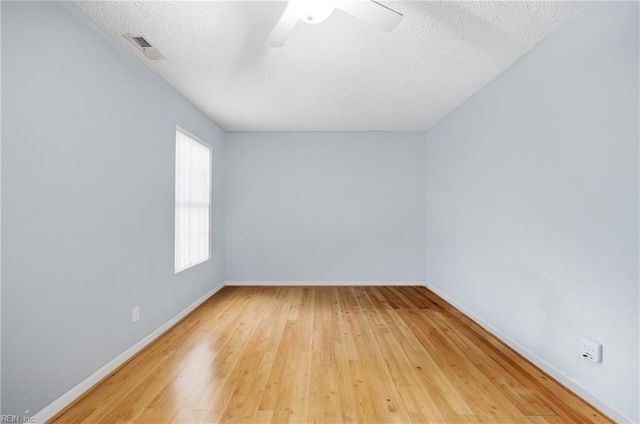 606 Orangewood DR, Virginia Beach, VA 23453